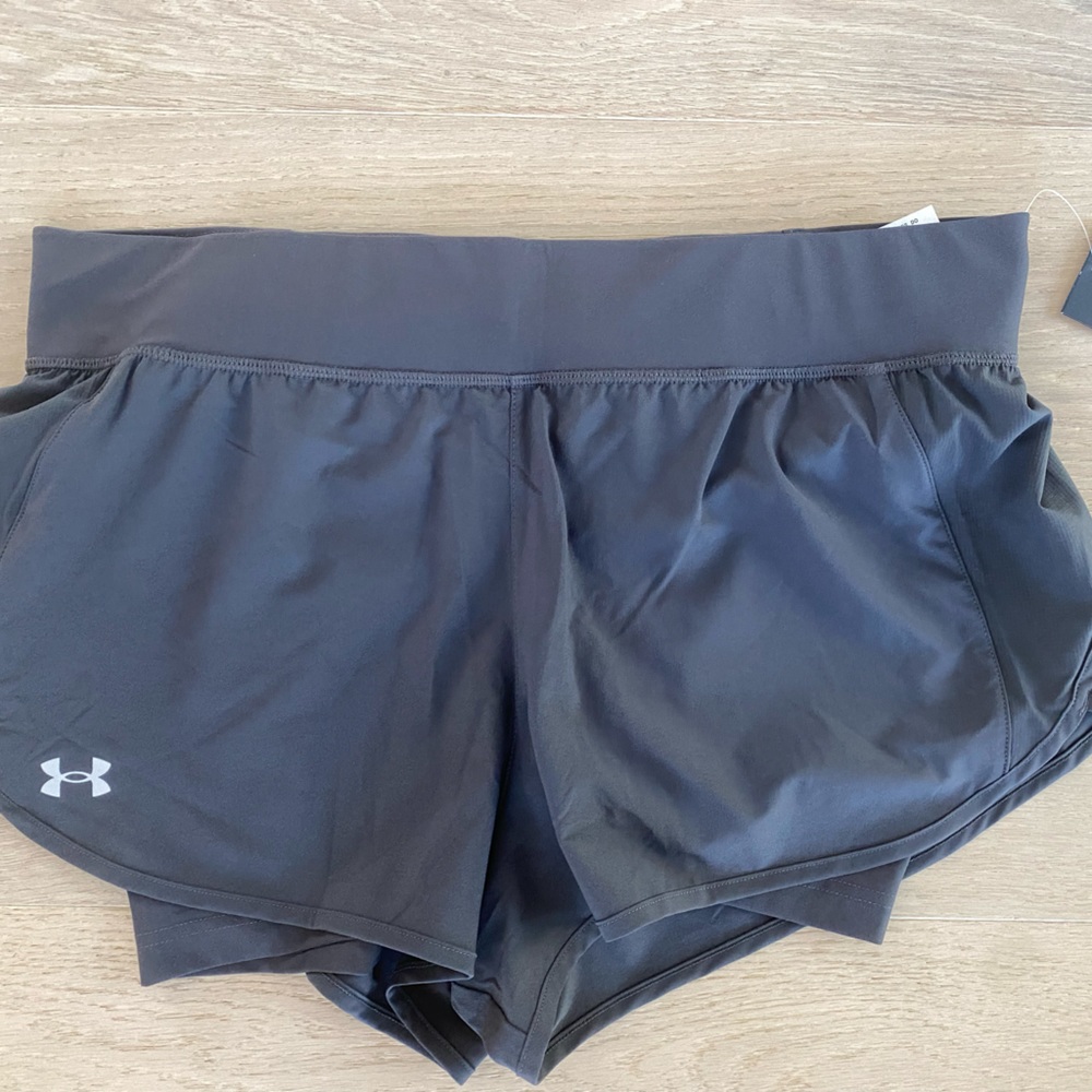 NEVER WORN!!